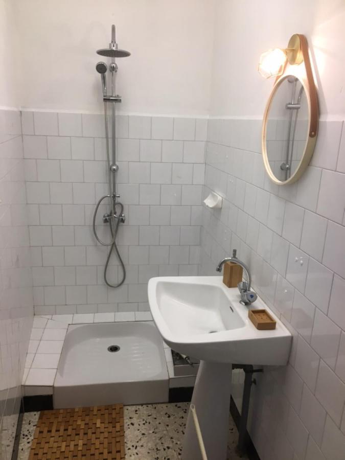 Chez Tatie Menie Bed & Breakfast Fraissé-des-Corbières Dış mekan fotoğraf
