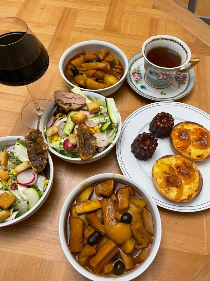 Chez Tatie Menie Bed & Breakfast Fraissé-des-Corbières Dış mekan fotoğraf