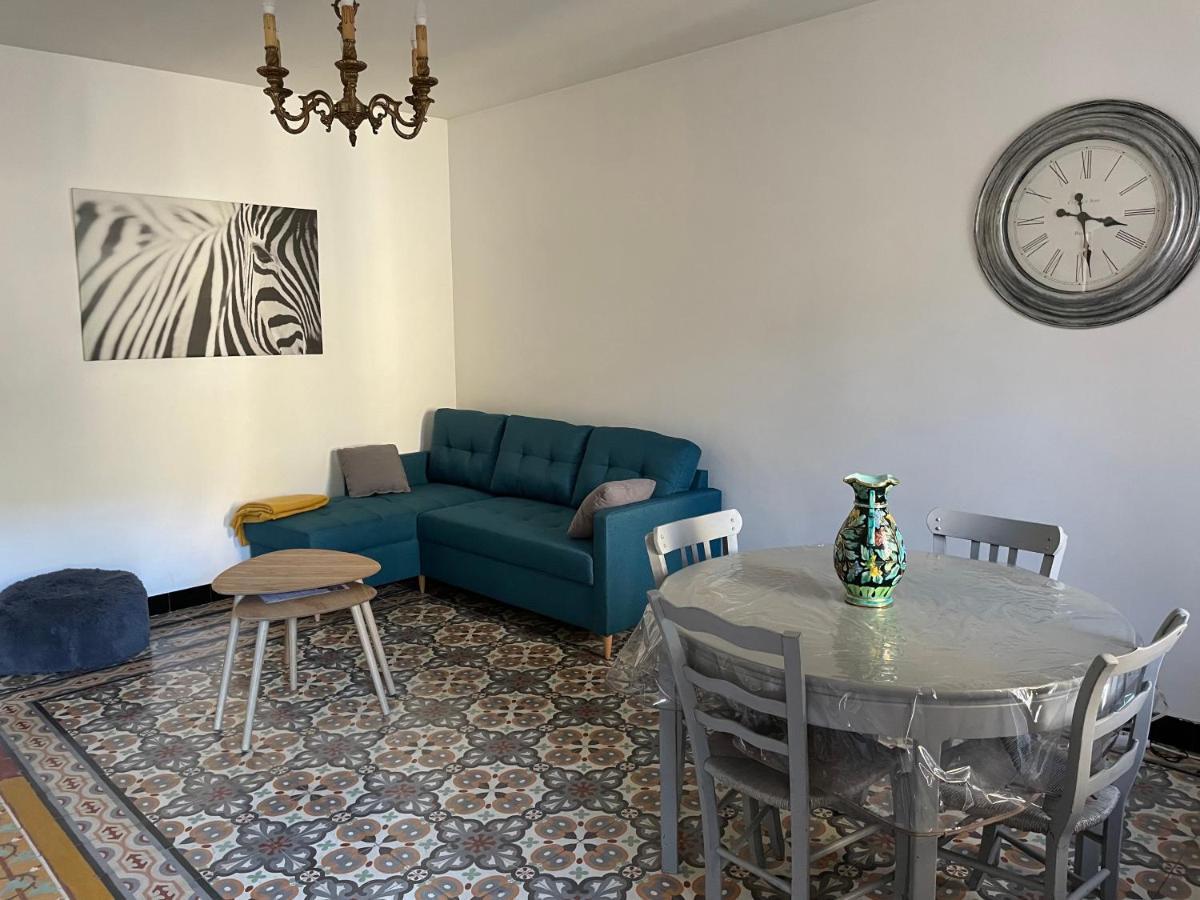 Chez Tatie Menie Bed & Breakfast Fraissé-des-Corbières Dış mekan fotoğraf
