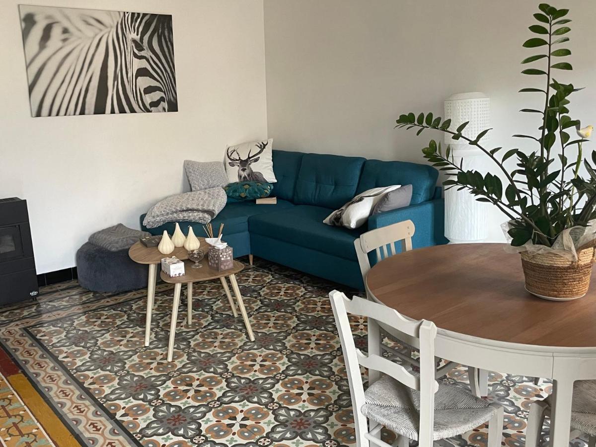Chez Tatie Menie Bed & Breakfast Fraissé-des-Corbières Dış mekan fotoğraf